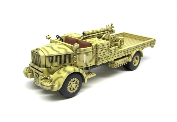 43011507_Lancia3RO_Combat_1-43_03.JPG