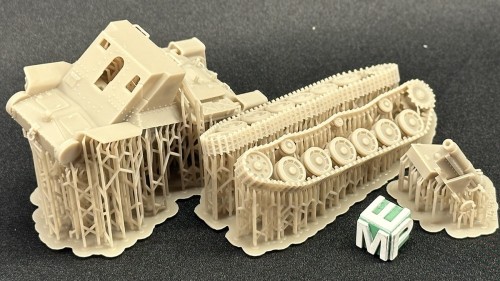 72011933_HoRo_1-72_1.jpg