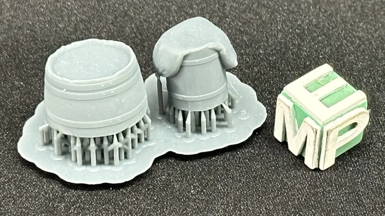 35110227_01.jpg