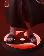 Close2.jpg