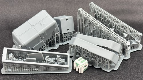 48041442_APA5d_1-48.jpg
