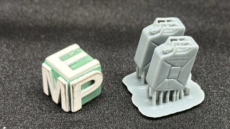 35040736_20l_Jerrycan_1942_NEW_2.jpg