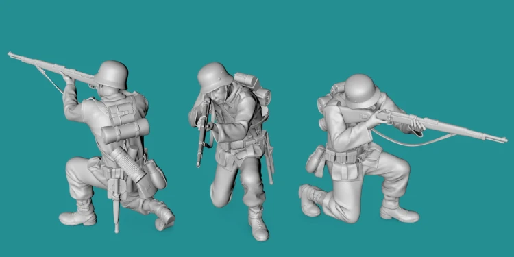 GermanSoldierWW2_ShootCrouch_G1.jpg