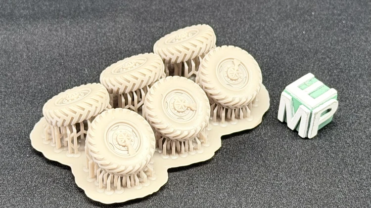 72012121_BM-21_Wheels_1-72_1.jpg