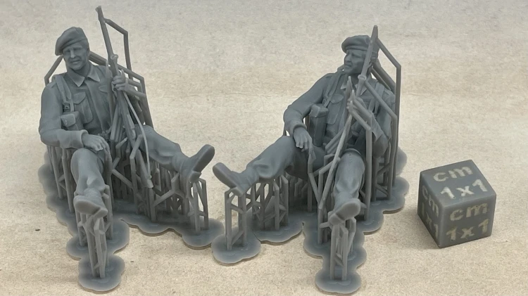 WWII_ŻołnierzBrytyjski_SiedzącyWBerecie.jpg