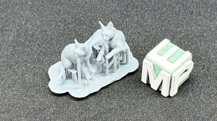 35130146.jpg