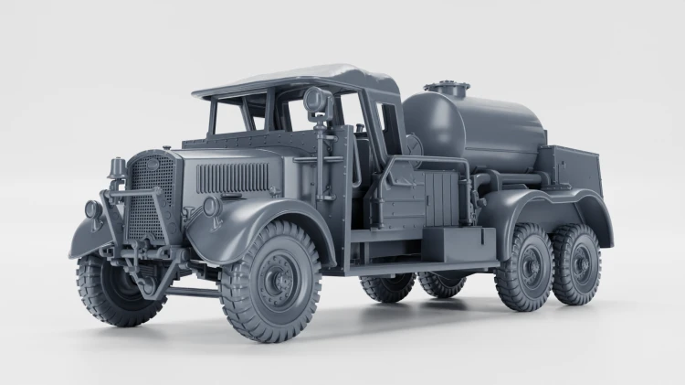 72013304_FordsonWOT1_1-72_1.png