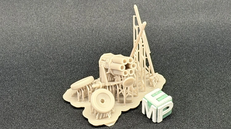 72013022_NWerfer41_Trans_1-72_2.jpg