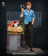 Robert_Fullshot2_Logo.png