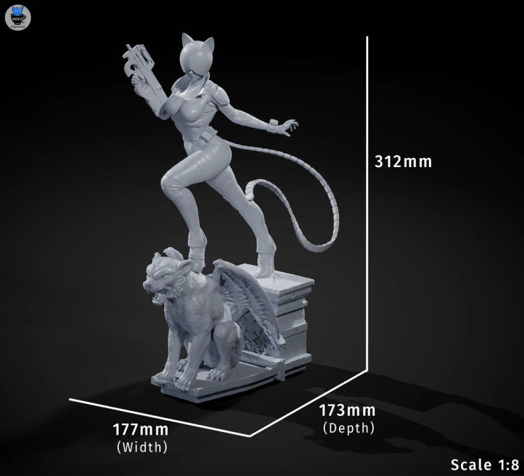 Catwoman_grayScale2.png