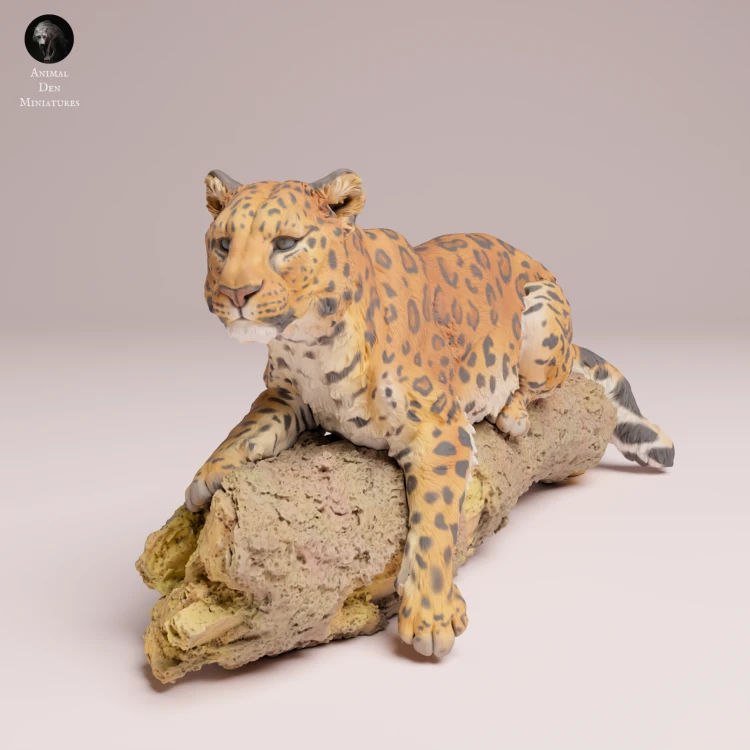 amur-leopard-on-tree-4.png