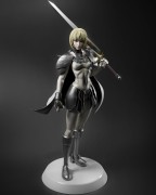 ClareClaymore_02.jpeg