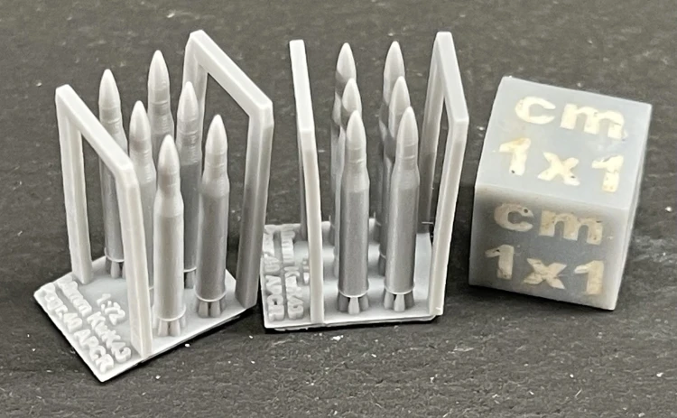 Ammo_88mm_KwK43_APCR_1-72.jpg