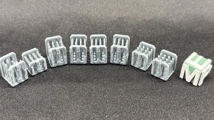 72040472_72040478_75mmSherman.jpg